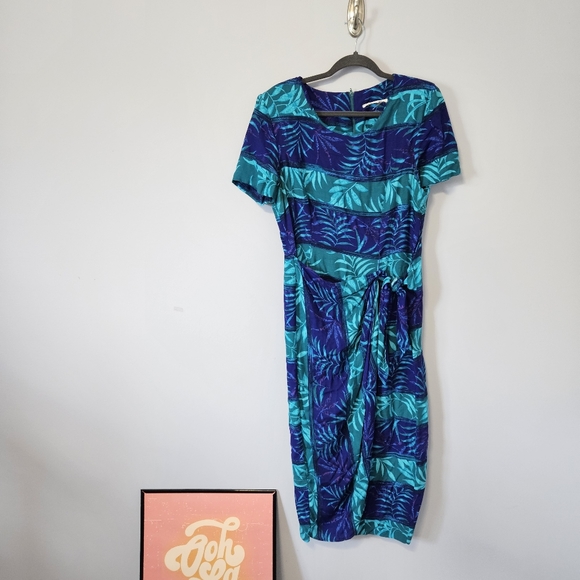 Vintage 80s botanical dress - Picture 4 of 8